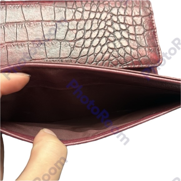 Croc Skin Design Wallet - Picture 3 of 13